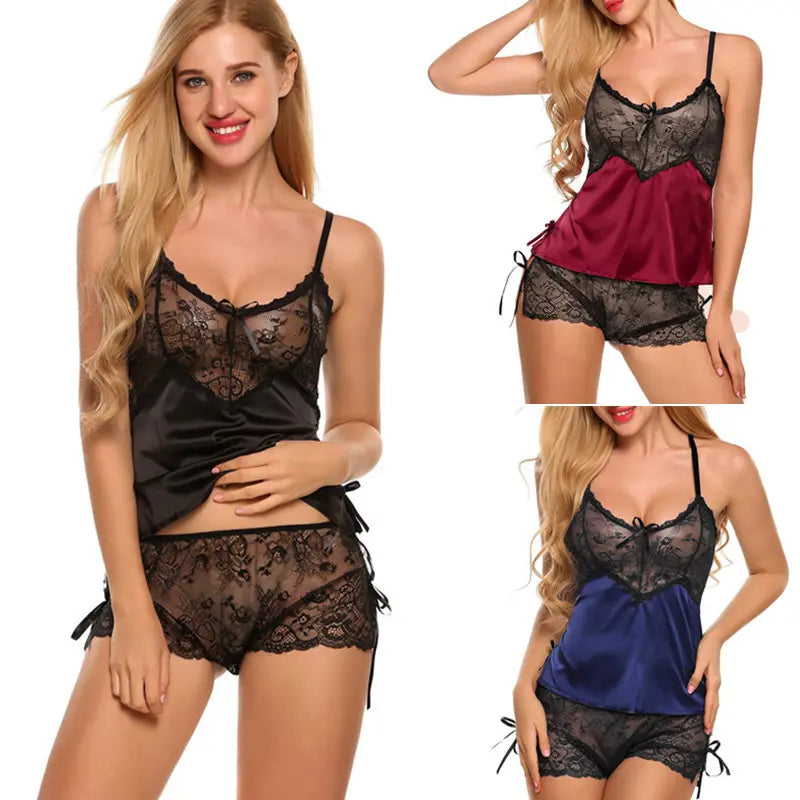 بيجامة قطعتان من الساتان والدانتيل شبه الشفاف