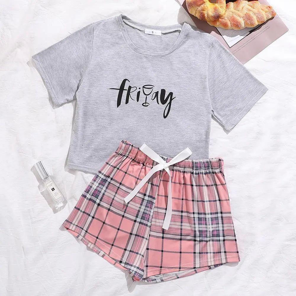 طقم بيجامة نسائي بأكمام قصيرة وقميص قصير وشورت