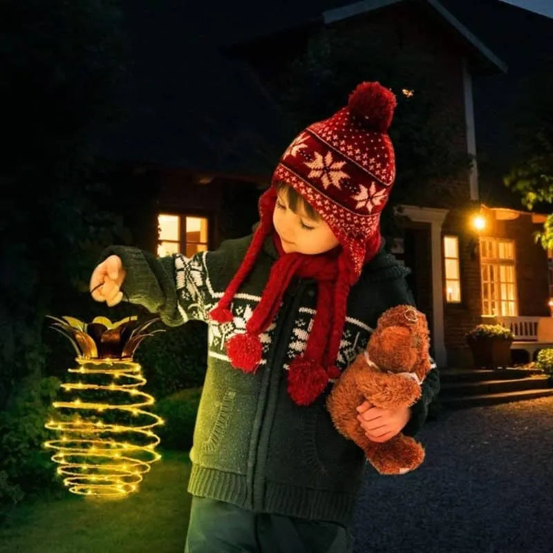 مصباح يعمل بالطاقة الشمسية على شكل أناناس حلزوني مقاوم للماء (قطعتين)