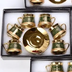 طقم فناجين قهوة يتكون من 6 فناجين و 6 أطباق مصنوع من السيراميك الأوروبي المطلي باللون الذهبي مع علبة هدية