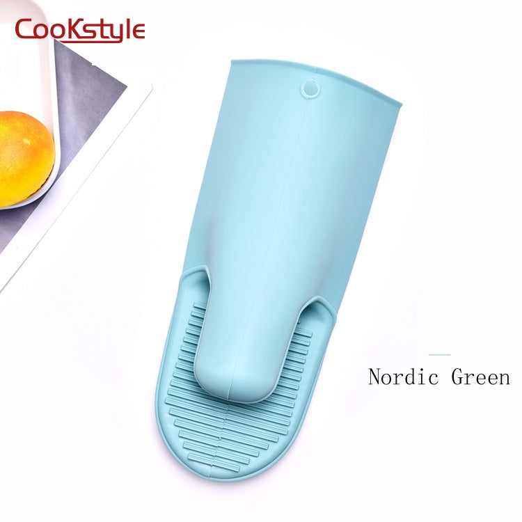 قفازات سيليكون غير قابلة للإنزلاق للفرن والميكروويف من Cook style