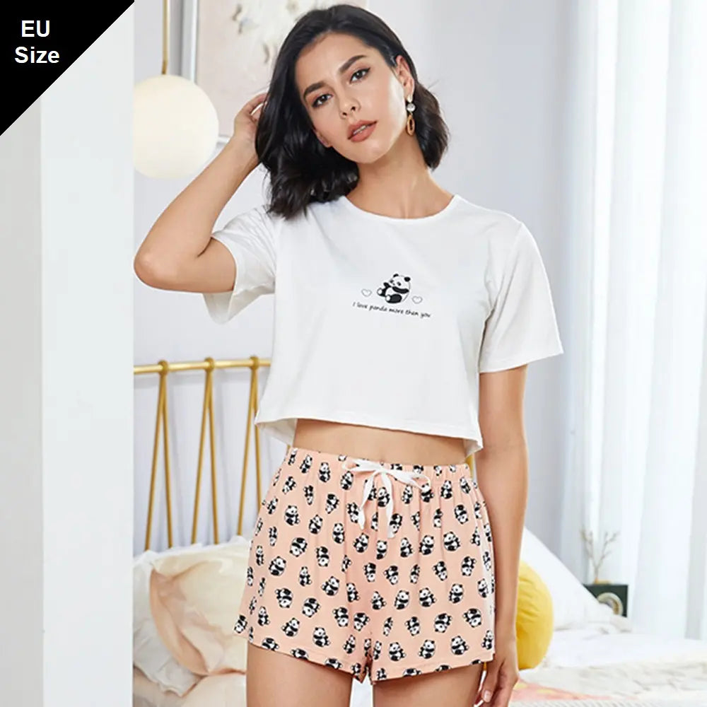 بيجامة قصيرة مع بلوزة وشورت بطبعة باندا
