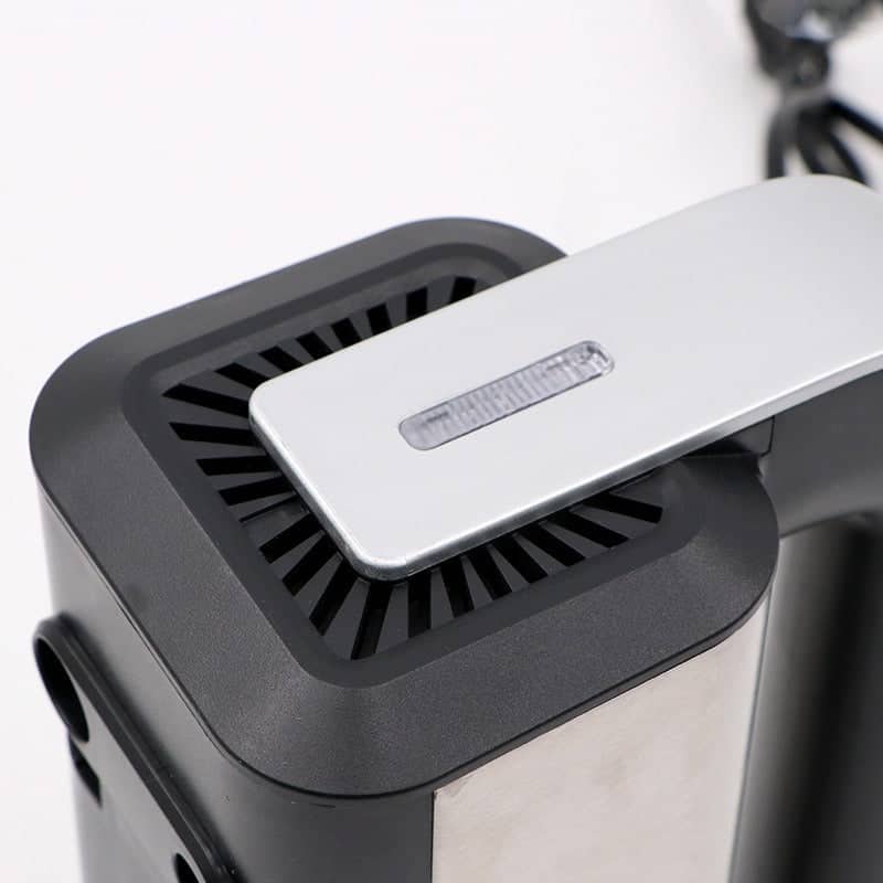 عجان Haeger الكهربائي بسعة 3.5 لتر لخفق البيض وصنع العجين