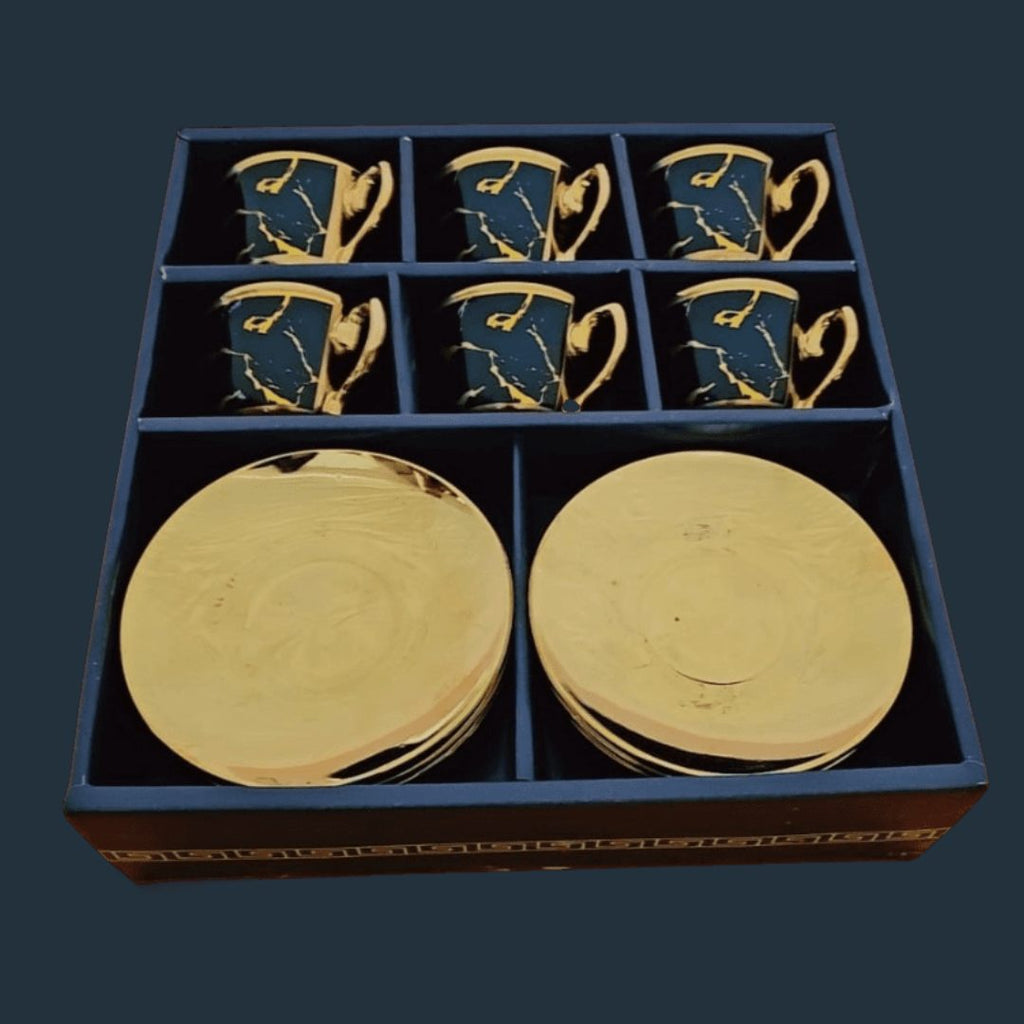 طقم فناجين قهوة تركي من السيراميك عالى الجودة، يتكون من 12 قطعة، مع أطباق باللون الذهبي