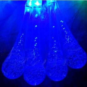 30 مصباح LED على شكل قطرة ماء تعمل بالطاقة الشمسية و مقاومة للماء - 6 أمتار