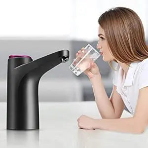 مضخة زجاجة مياه محمولة بمفتاح إيقاف تلقائي وشحن كهربائي USB