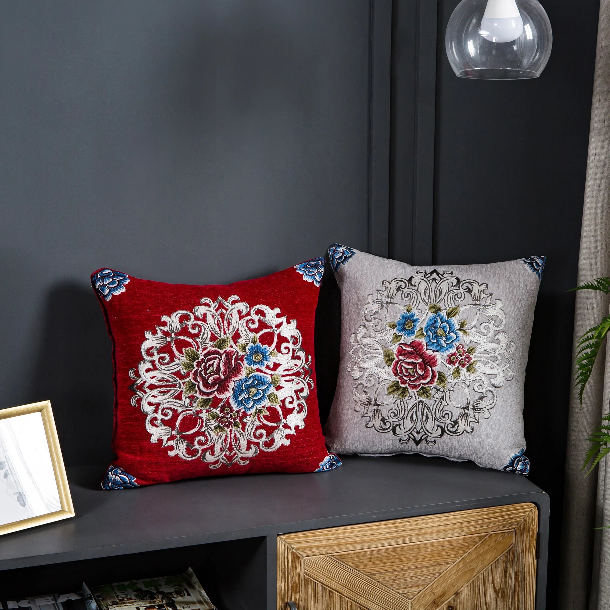 كوشن كلاسيكى على شكل زهور مقاس 45*45 سم كوشن الوان متنوعة مع الحشو الفيبر