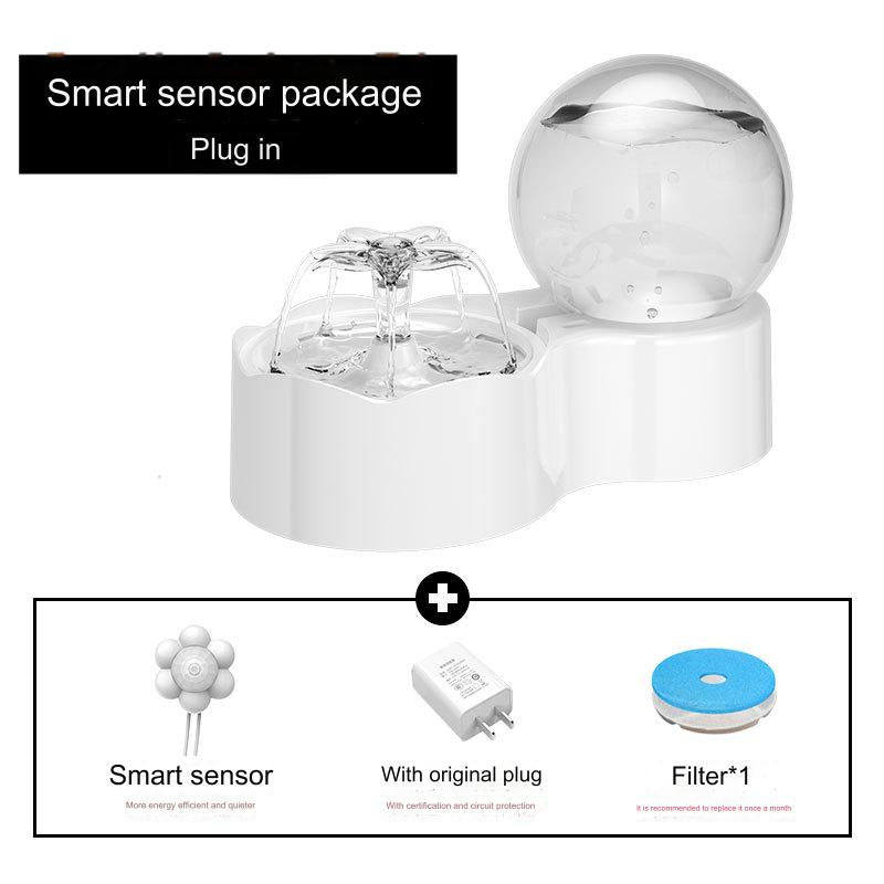 نافورة مياه للقطط أوتوماتيكية مع حساس مع وضعين للتدفق، نوافير شرب للحيوانات الأليفة سعة 2.3 لتر مع 3 فلاتر وموزع مياه شفاف مع مضخة ذكية للقطط والكلاب والحيوانات الاليفة المتعددة ومستلزمات القطط