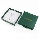 مجموعة مجوهرات، طقم للعروس من الكريستال الفضى اللامع المطلى الغير قابل للصدأ، تتضمن المجموعة كوليه، تاج، حلق، على شكل الورود