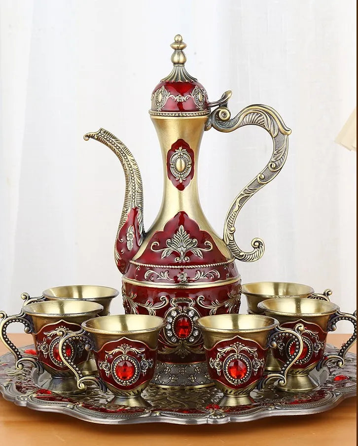 طقم فناجين قهوة معدنية ذهبية فاخرة مكون من 8 قطع