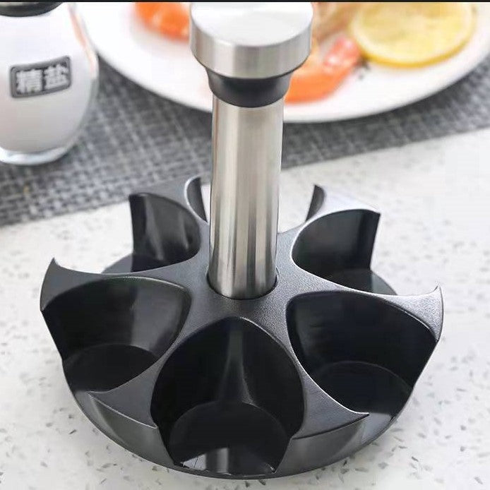 رف منظم للتوابل دوار 360 درجة يوضع على المنضدة مع مجموعة من 7 عبوات زجاجية للاعشاب و الملح و الفلفل والبهار مزود بحامل دوار بزاوية 360 درجة