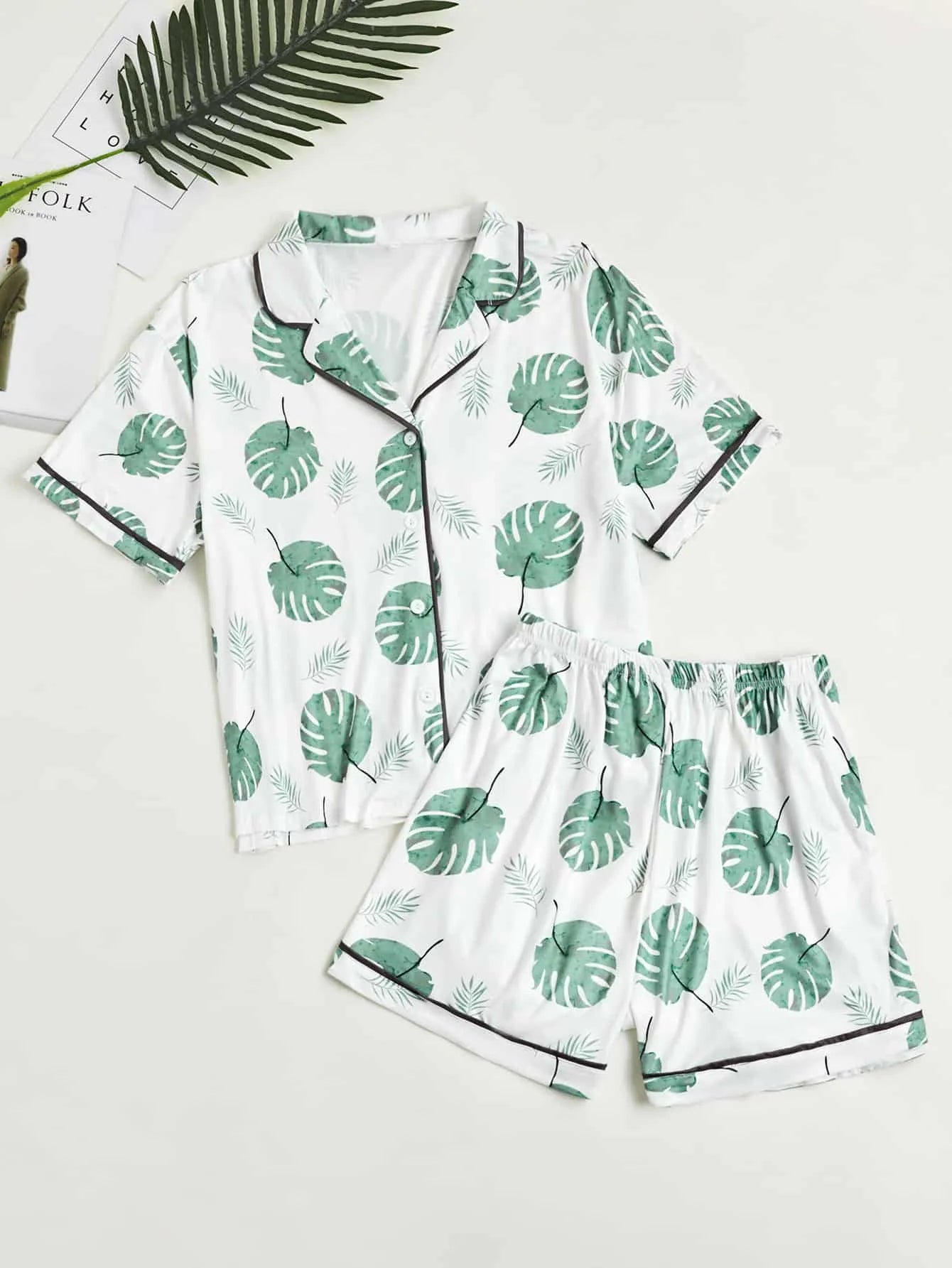 بيجامة صيفية نسائية من الحرير الجليدي بمقاسات كبيرة