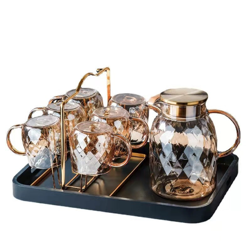 إبريق زجاجي ذو ملمس ألماسي فاخر سعة 1800 مل مع (أربعة أكواب وصينية وحامل أكواب)
