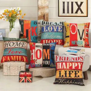 وسادة اريكة كلاسيكية بطبعة حروف أبجدية ملونة