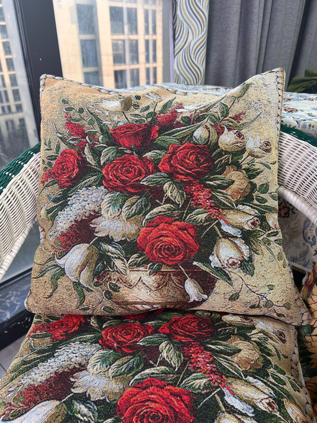 كوشن ديكور مربعة الشكل 45 * 45 سم مع الحشو الفيبر