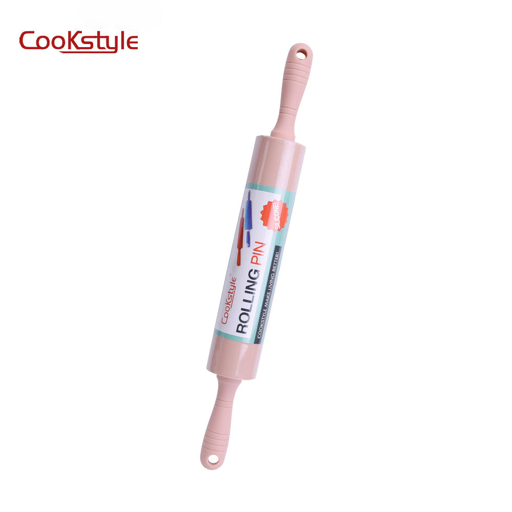 نشابه سيليكون من cook style  بمقبض خشب زان عالى الجودة