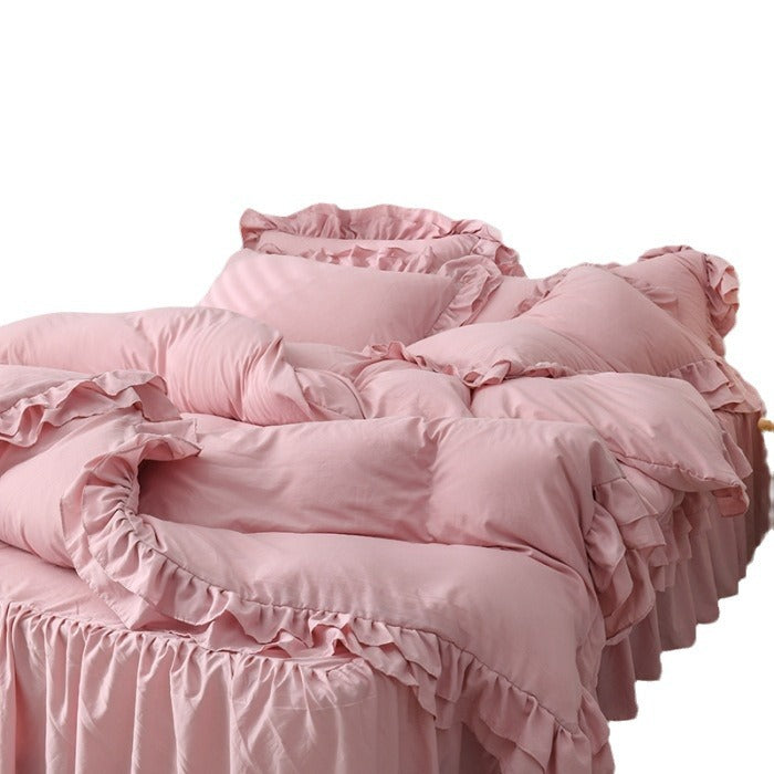 طقم مفرش سرير  مكونة من 4 قطع، 1غطاء لحاف و 1ملاية قطن مزدوج الكشكشة و 2 كيس خدادية (200 × 230) سم