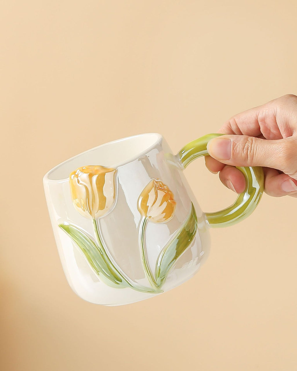 كوب أنيق من زهرة التوليب مزخرف باللؤلؤ آمن للإستخدام في فرن الميكروويف، كوب قهوة قابل للإستخدام في المكتب والمنزل 450 مل