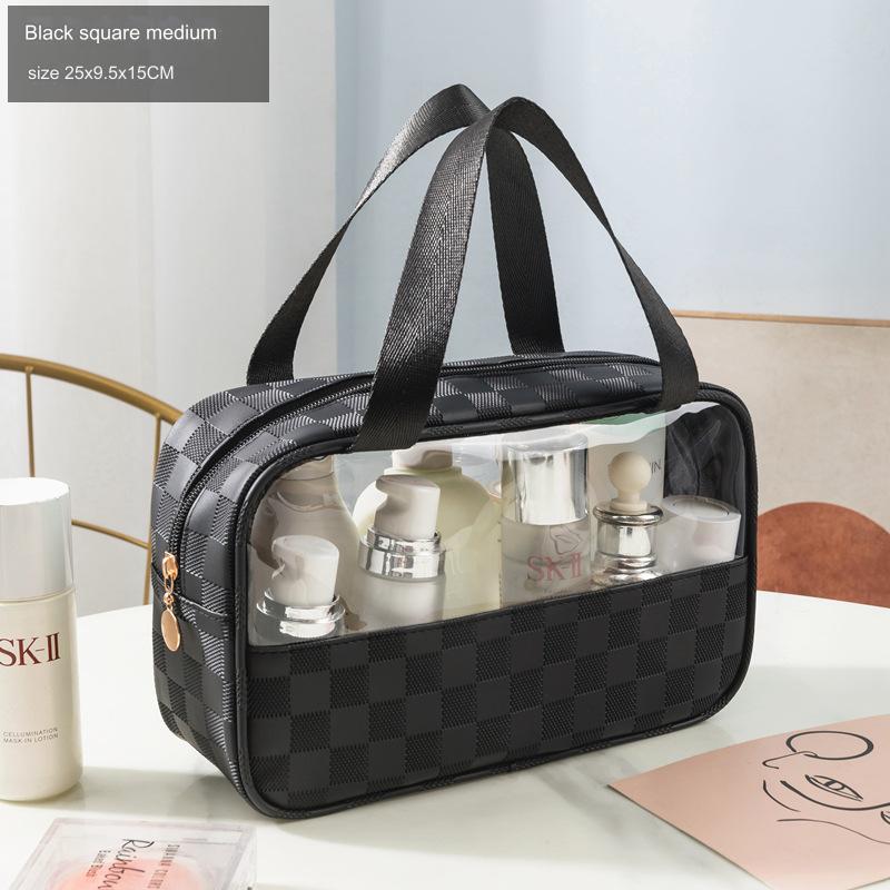 شنطة مكياج شفافة متعددة الإستخدام، مصنوعة من جلد البولي يوريثين المقاوم للماء للسفر، شنط مستحضرات تجميل للنساء مع مقبض وشنطة منظم مكياج بتصميم مربعات (أسود)