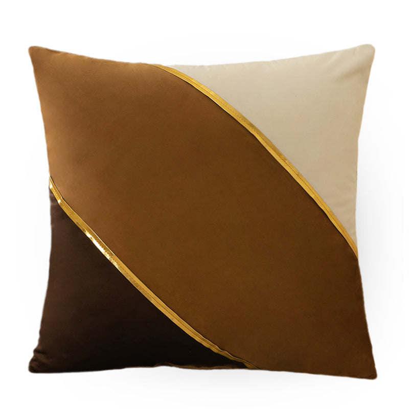 كوشن مخططة باللون الذهبي من الجلد 45*45 سم مع الحشو الفيبر