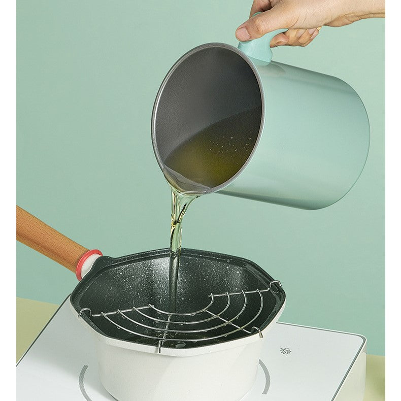 فلتر زيت مع مصفاة ستانلس ستيل مانعة للتسرب، للقلي وتخزين زيت الطبخ 1.4 لتر