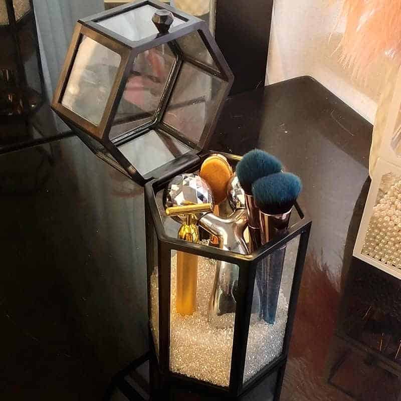 حامل فرشاة المكياج السداسي